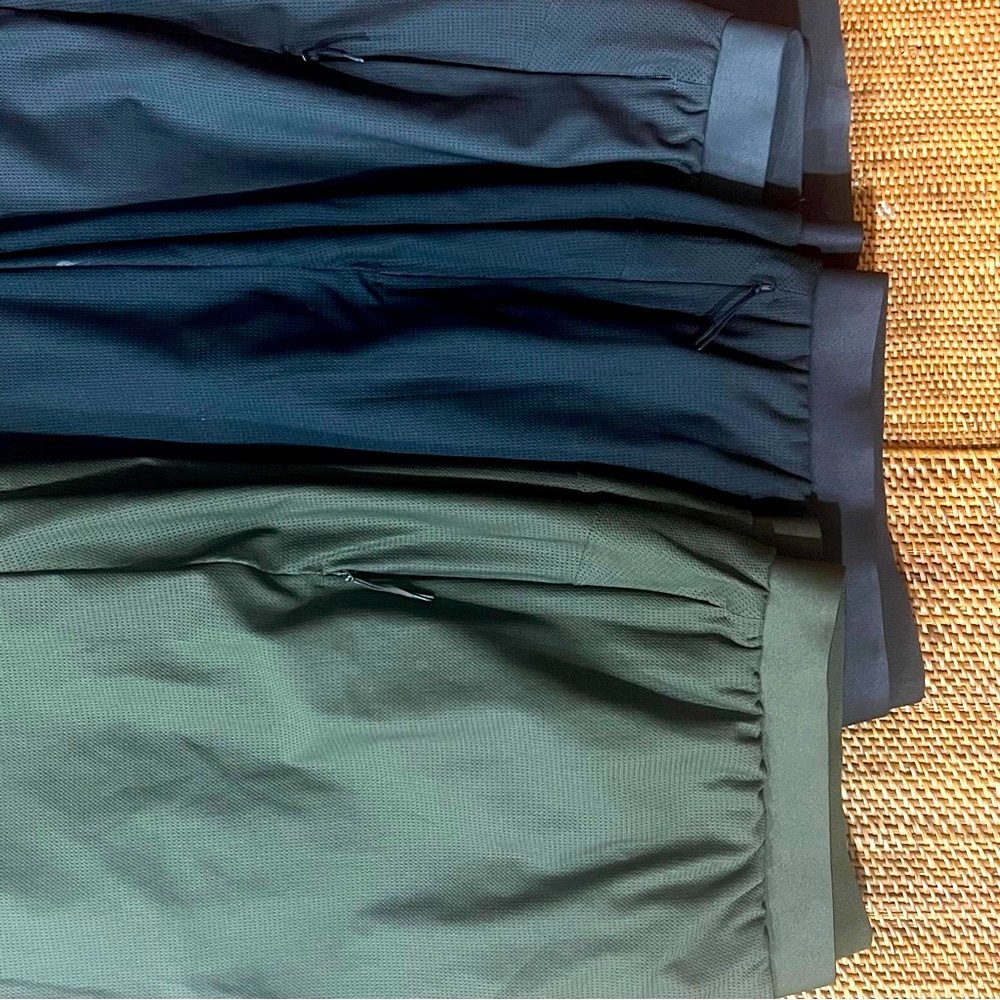 Lululemon Bundle : Mens Joggers x 3 !!!